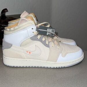 Air Jordan 1 Mid High-Top SE Inside Out Sneakers with Extra Laces Boys Size 6.5